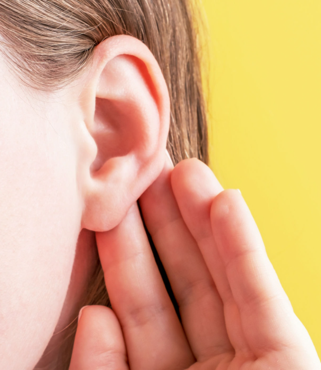 La otoplastia una cirugía que corrige las orejas prominentes y mejora la confianza.